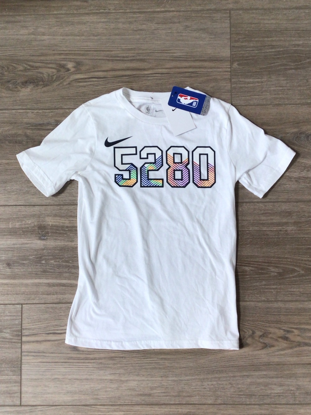 Nike Denver Nuggets Tee with Stripe '5280' Graphic
